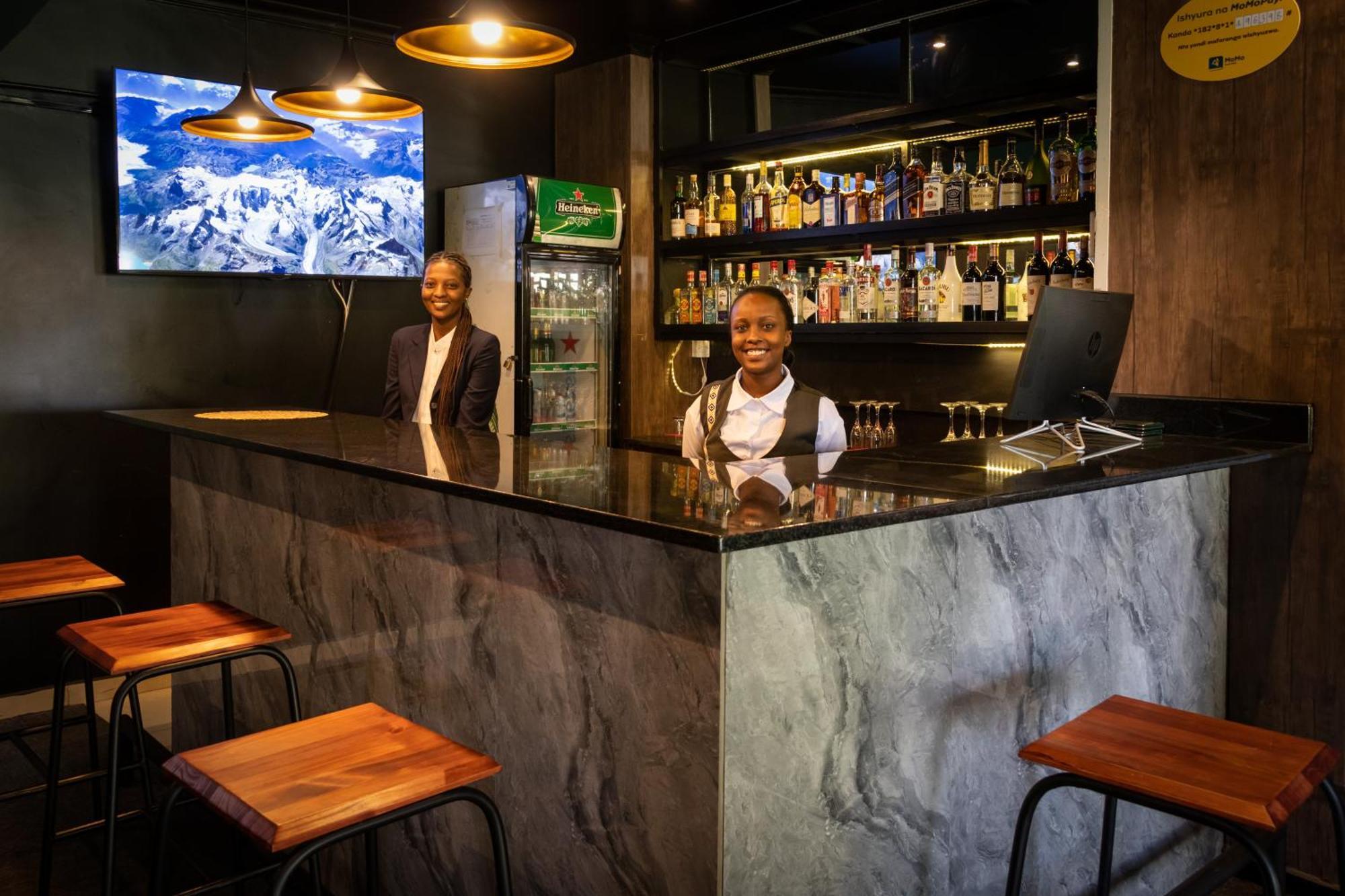 Highlands Suites Hotel And Apartments Kigali Dış mekan fotoğraf